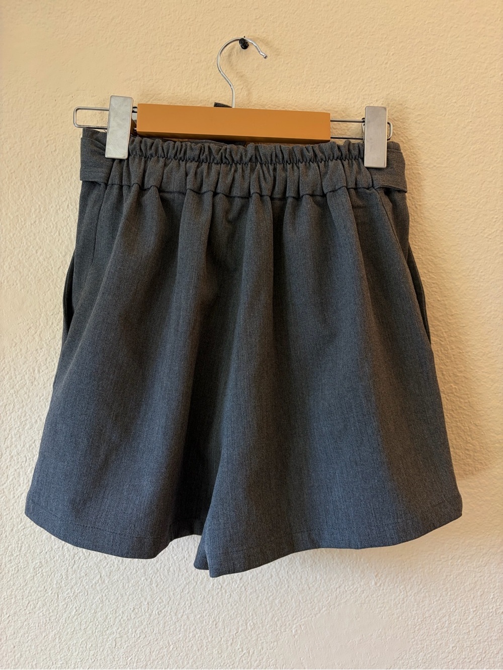 Pull & Bear Grey Paperbag Tie Waist Shorts High Rise Tailored Casual Summer - Picture 4 of 8